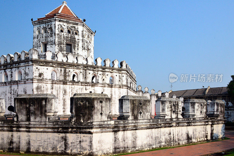 泰国曼谷，Santichai Prakan公园，Phra Sumen堡垒的城垛